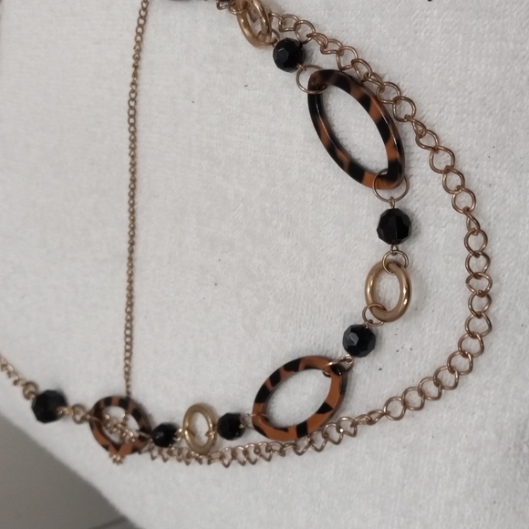 Tortoiseshell Ovals Gold Tone W/ Jet Black Beads, 16" drop Neckless - Picture 3 of 4